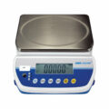 Latitude Compact Bench Scales: 3000g Capacity