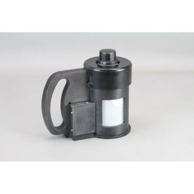 ABS Magnetic Separation Device for 1 Liter Bottles with Pouring Handle, NdFeB 50.8 x 50.8 x 76.2 mm